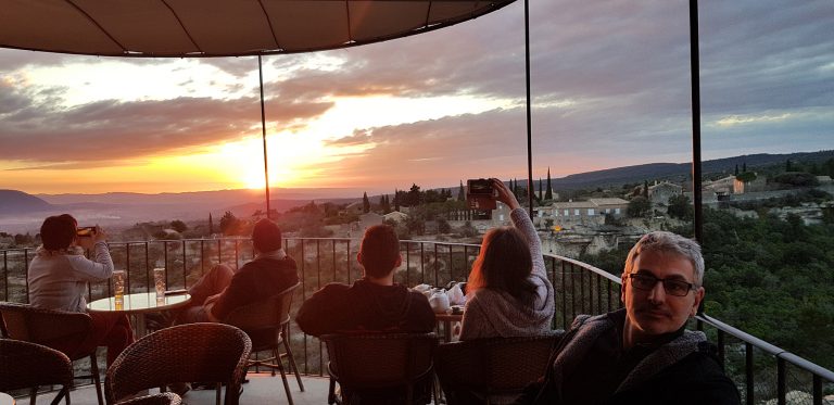 Gordes Bar
